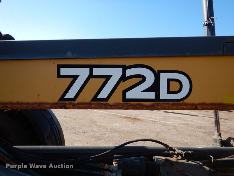 image for item DC4684 2007 John Deere 772D motor grader