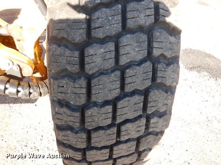 image for item DC4684 2007 John Deere 772D motor grader