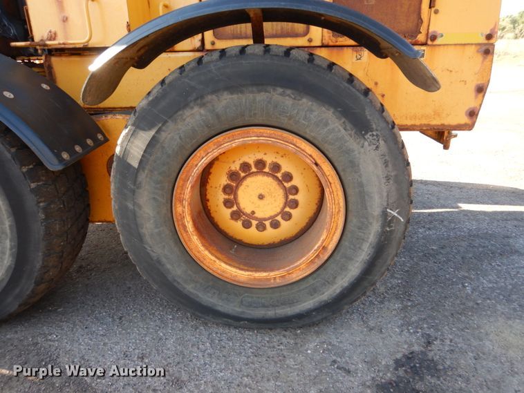 image for item DC4684 2007 John Deere 772D motor grader