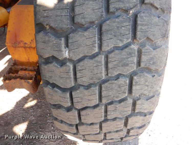 image for item DC4684 2007 John Deere 772D motor grader