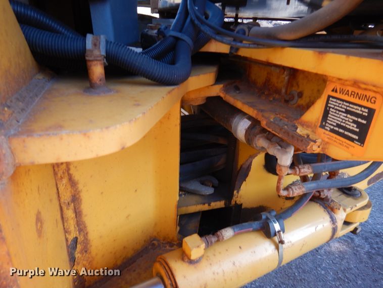 image for item DC4685 2007 John Deere 772D motor grader