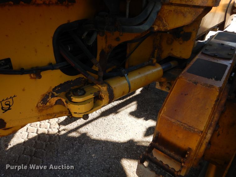 image for item DC4685 2007 John Deere 772D motor grader