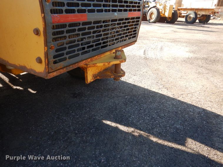 image for item DC4685 2007 John Deere 772D motor grader