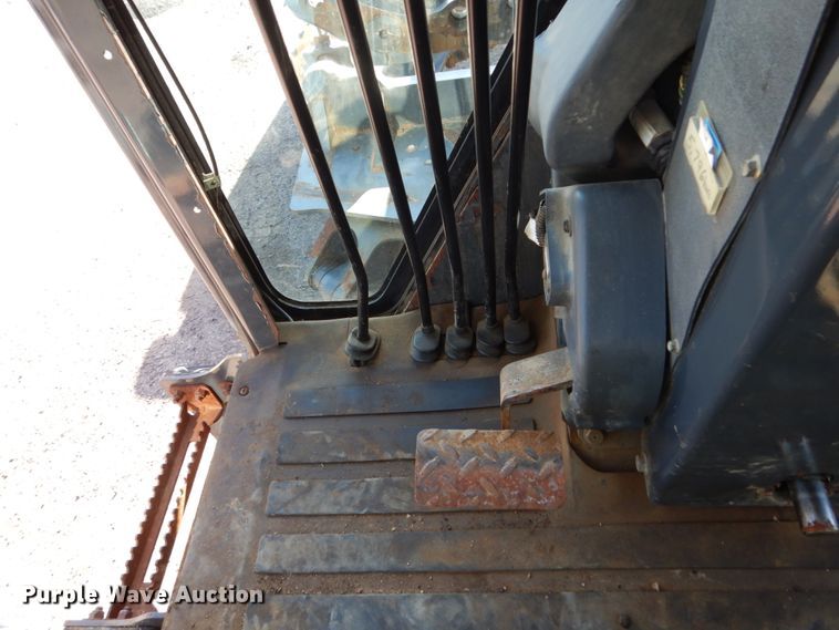 image for item DC4685 2007 John Deere 772D motor grader