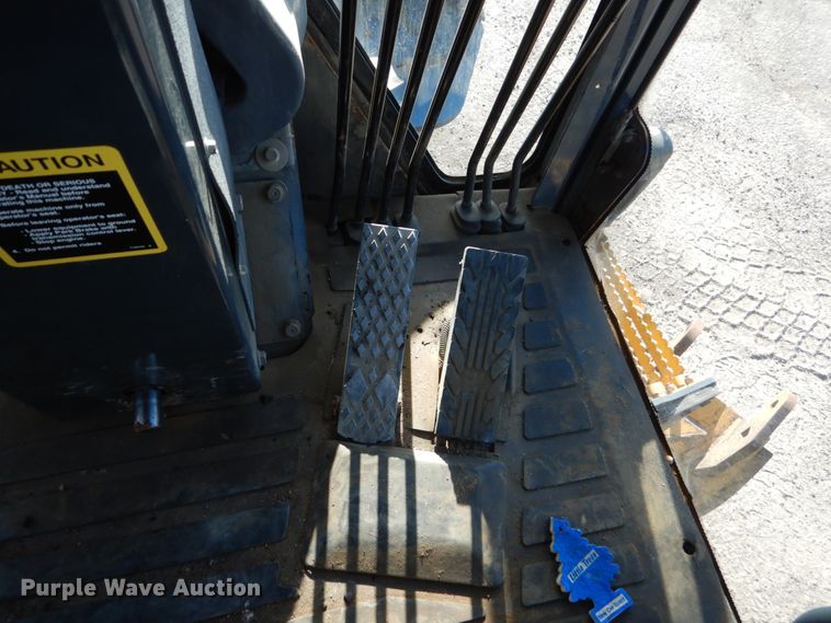 image for item DC4685 2007 John Deere 772D motor grader