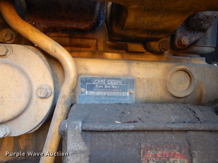 image for item DC4685 2007 John Deere 772D motor grader