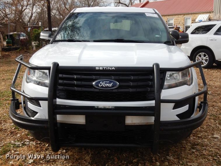 image for item DE4130 2016 Ford Explorer Police Interceptor SUV
