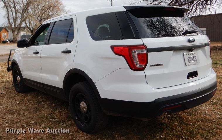 image for item DE4130 2016 Ford Explorer Police Interceptor SUV