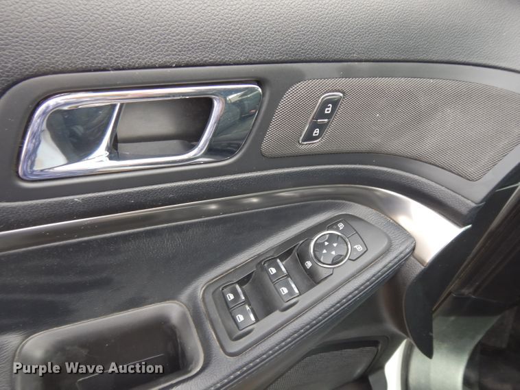 image for item DE4130 2016 Ford Explorer Police Interceptor SUV