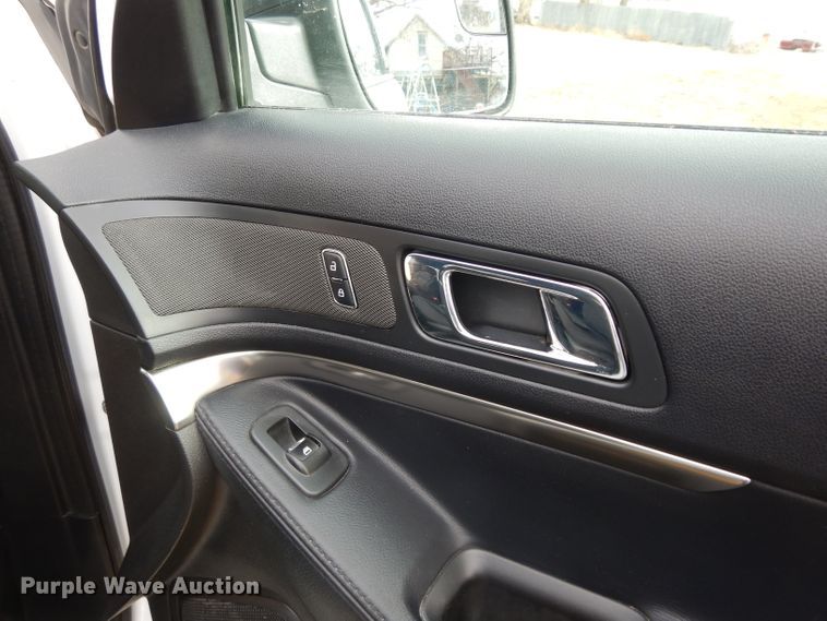 image for item DE4130 2016 Ford Explorer Police Interceptor SUV