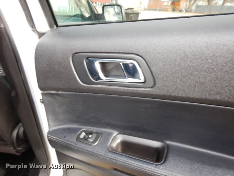 image for item DE4130 2016 Ford Explorer Police Interceptor SUV