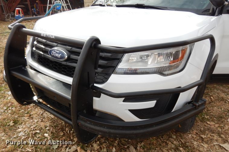 image for item DE4130 2016 Ford Explorer Police Interceptor SUV