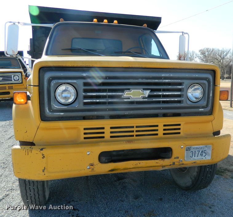 image for item DE4365 1988 Chevrolet C50 dump truck
