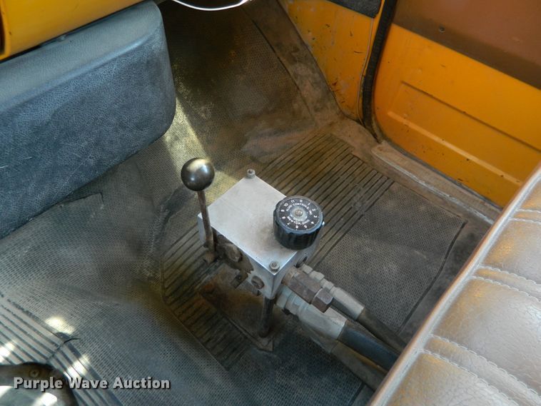 image for item DE4365 1988 Chevrolet C50 dump truck