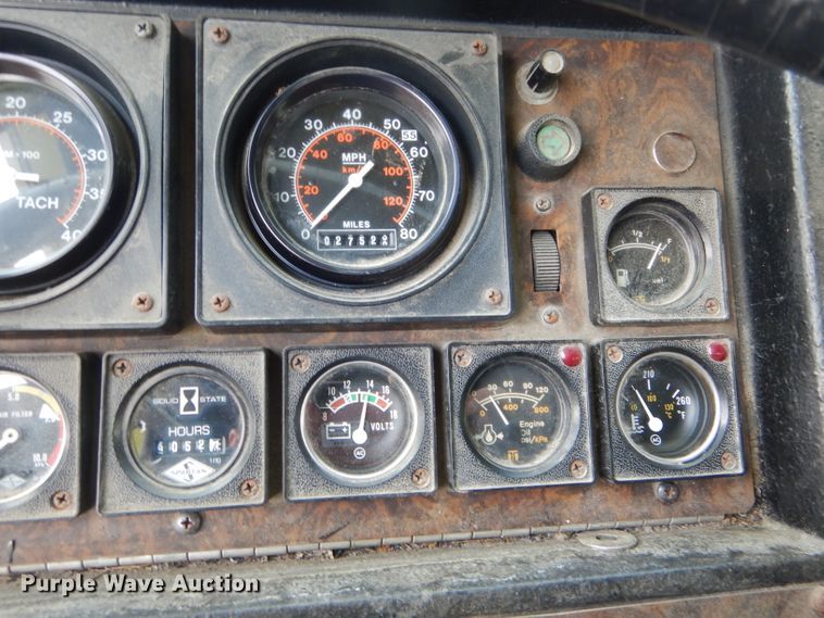 image for item DE8522 1988 Spartan GA26-2142 fire truck