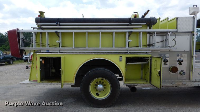 image for item DE8522 1988 Spartan GA26-2142 fire truck