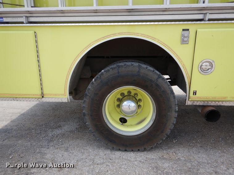 image for item DE8522 1988 Spartan GA26-2142 fire truck