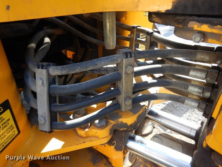 image for item DG4753 2002 JCB 214 backhoe