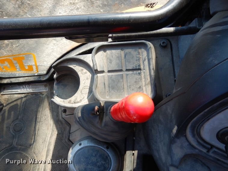 image for item DG4753 2002 JCB 214 backhoe