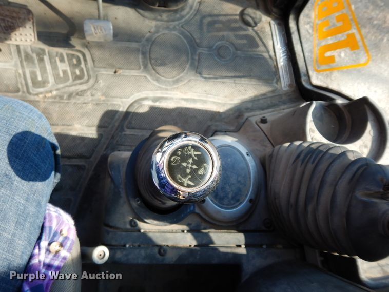 image for item DG4753 2002 JCB 214 backhoe