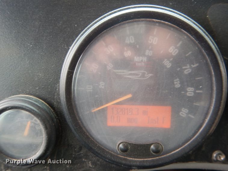 image for item DG5857 2006 Blue Bird Vision CV2807S school bus