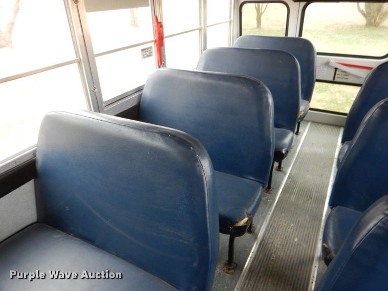 image for item DG5857 2006 Blue Bird Vision CV2807S school bus