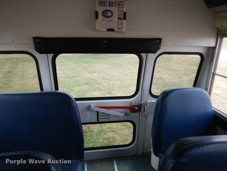 image for item DG5857 2006 Blue Bird Vision CV2807S school bus