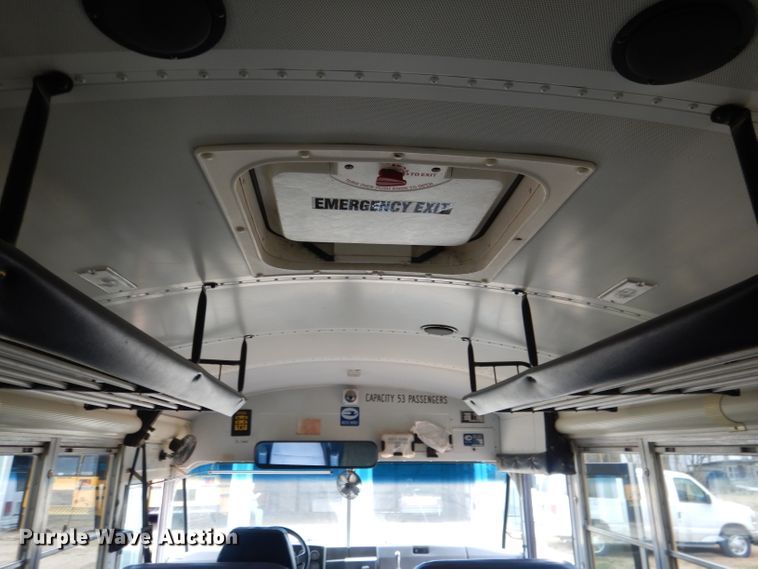 image for item DG5857 2006 Blue Bird Vision CV2807S school bus