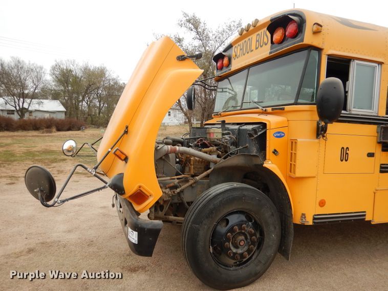 image for item DG5857 2006 Blue Bird Vision CV2807S school bus