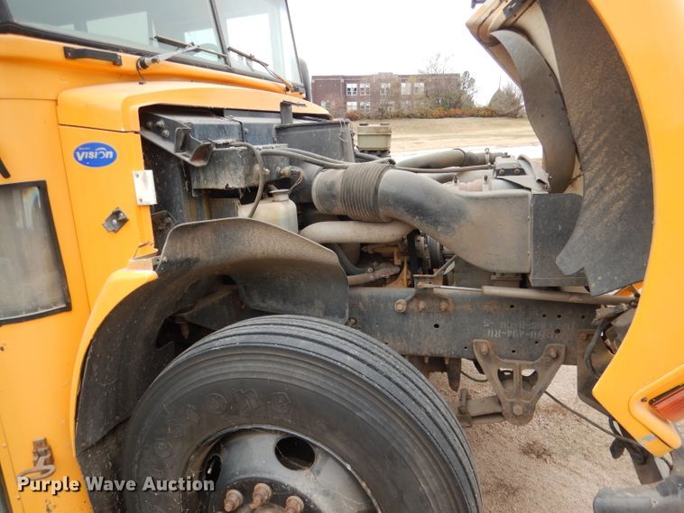 image for item DG5857 2006 Blue Bird Vision CV2807S school bus