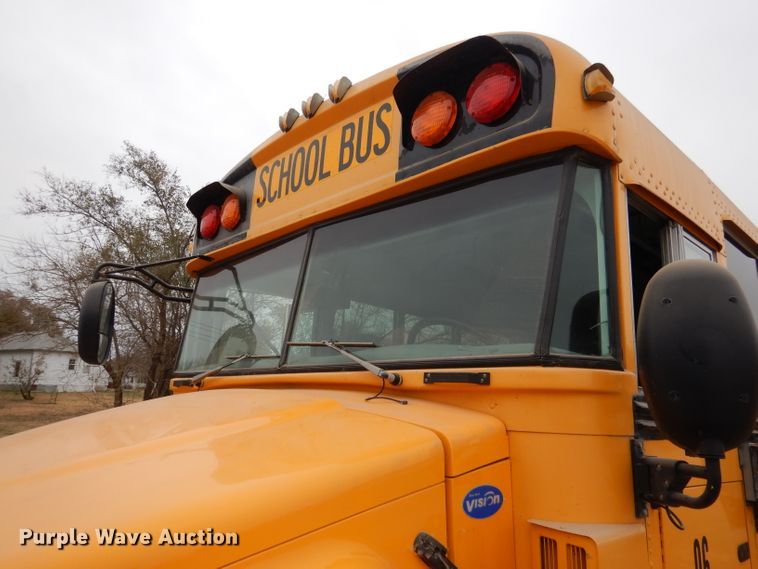 image for item DG5857 2006 Blue Bird Vision CV2807S school bus