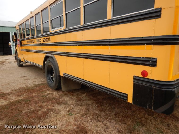 image for item DG5857 2006 Blue Bird Vision CV2807S school bus
