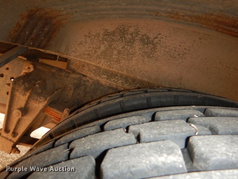 image for item DG5857 2006 Blue Bird Vision CV2807S school bus