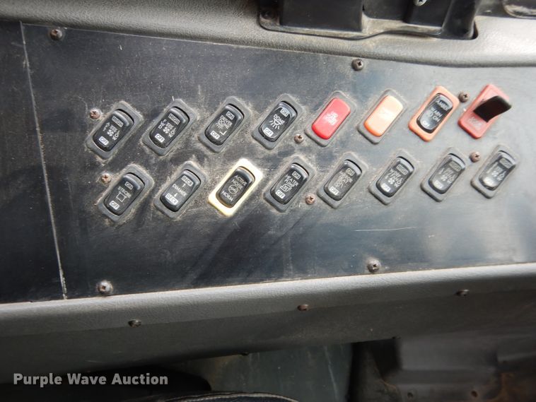 image for item DG5858 2008 Freightliner Thomas 310TS school bus