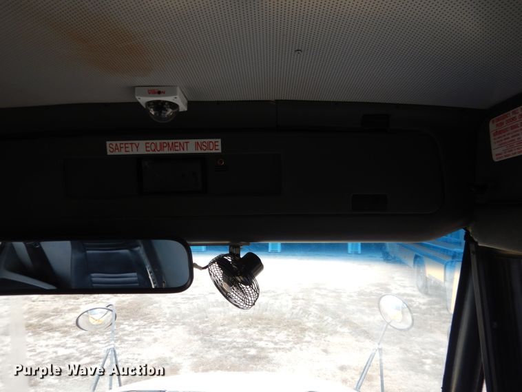 image for item DG5858 2008 Freightliner Thomas 310TS school bus