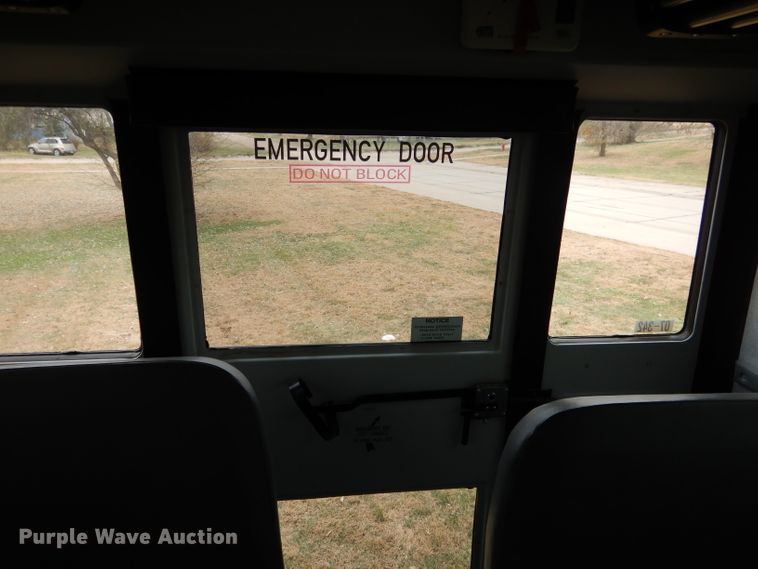 image for item DG5858 2008 Freightliner Thomas 310TS school bus