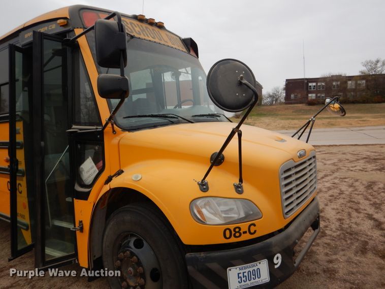 image for item DG5858 2008 Freightliner Thomas 310TS school bus