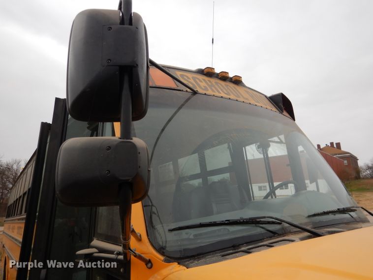 image for item DG5858 2008 Freightliner Thomas 310TS school bus