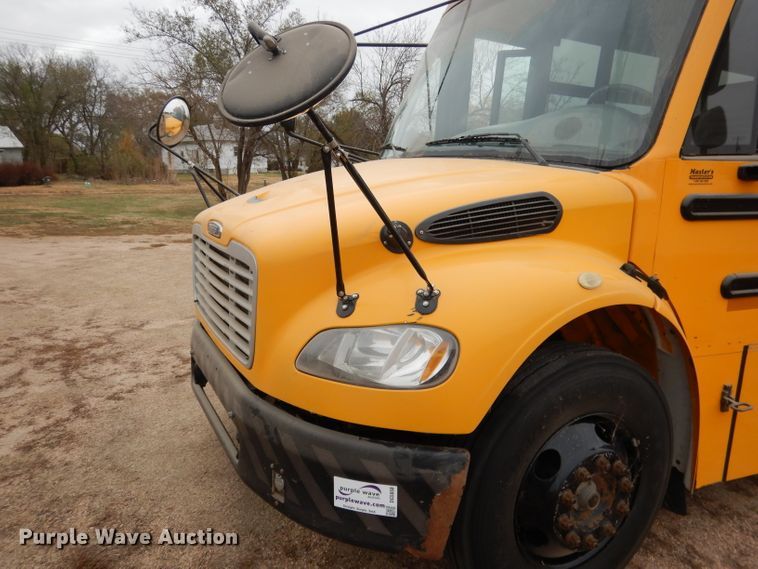 image for item DG5858 2008 Freightliner Thomas 310TS school bus