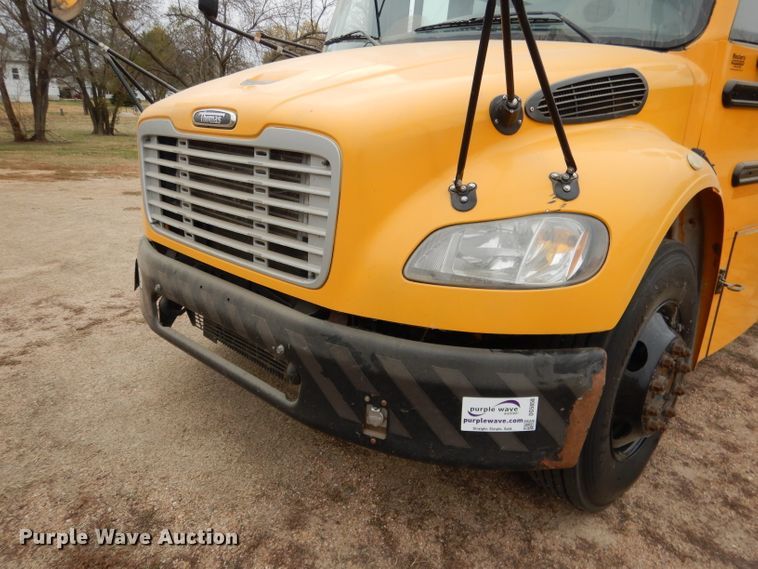 image for item DG5858 2008 Freightliner Thomas 310TS school bus