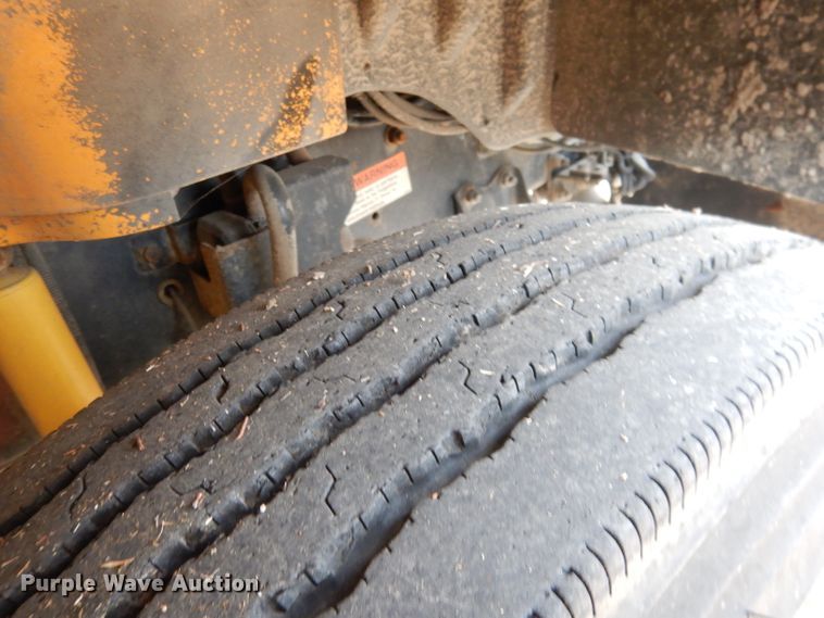 image for item DG5858 2008 Freightliner Thomas 310TS school bus