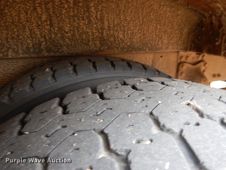 image for item DG5858 2008 Freightliner Thomas 310TS school bus