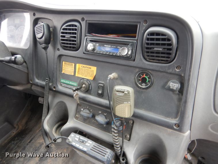 image for item DG5858 2008 Freightliner Thomas 310TS school bus