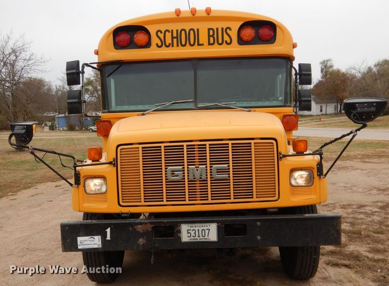 image for item DG5859 2002 GMC Blue Bird CV200G school bus