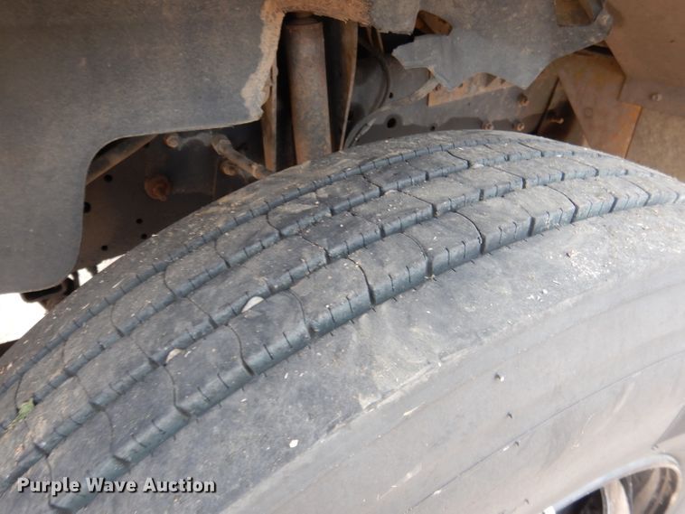 image for item DG5859 2002 GMC Blue Bird CV200G school bus