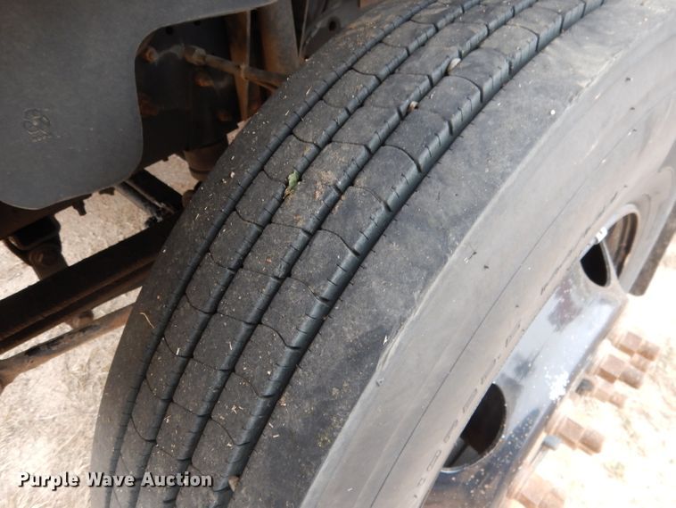 image for item DG5859 2002 GMC Blue Bird CV200G school bus