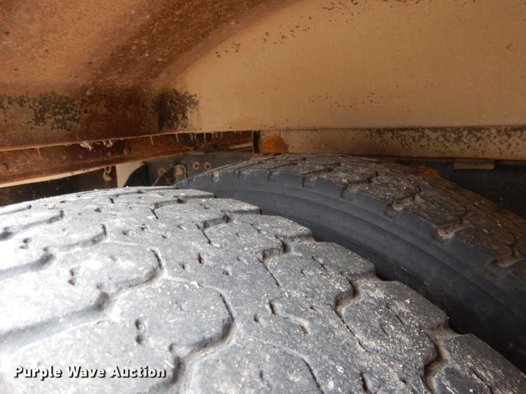 image for item DG5859 2002 GMC Blue Bird CV200G school bus