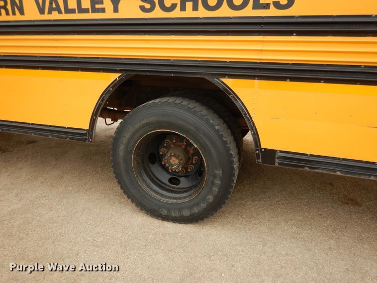 image for item DG5859 2002 GMC Blue Bird CV200G school bus