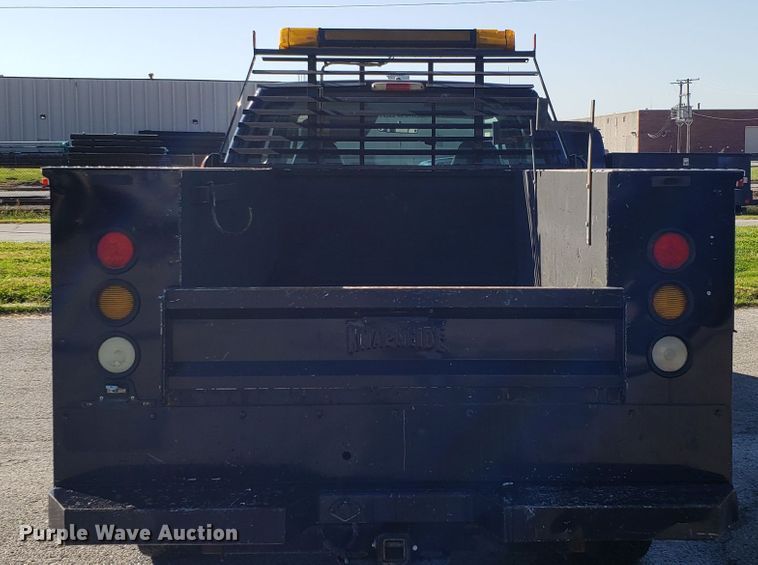 image for item DG8771 2005 Ford F250 Super Duty SuperCab utility bed pickup truck