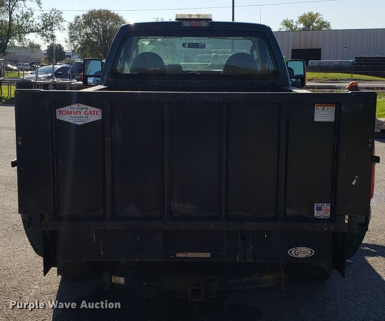 image for item DG8773 2008 Ford F250 Super Duty pickup truck